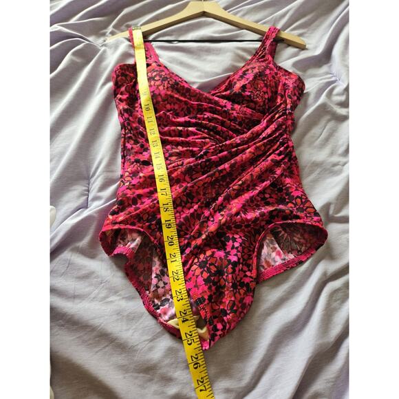 Miraclesuit Pink Floral One Piece Swimsuit - Picture 8 of 9